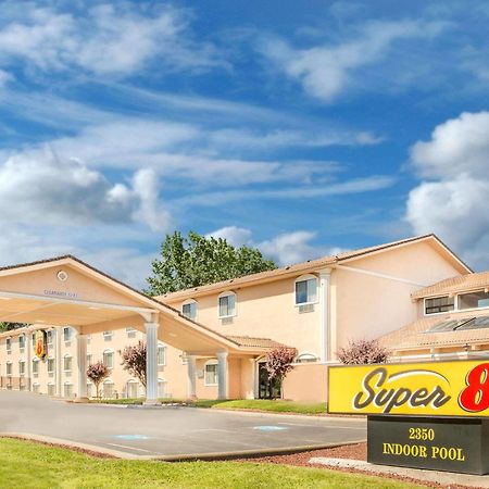 Super 8 By Wyndham Ashland Motel Exterior photo